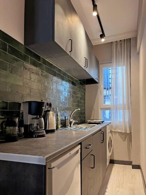 & Cosy Flat For 4 Person *